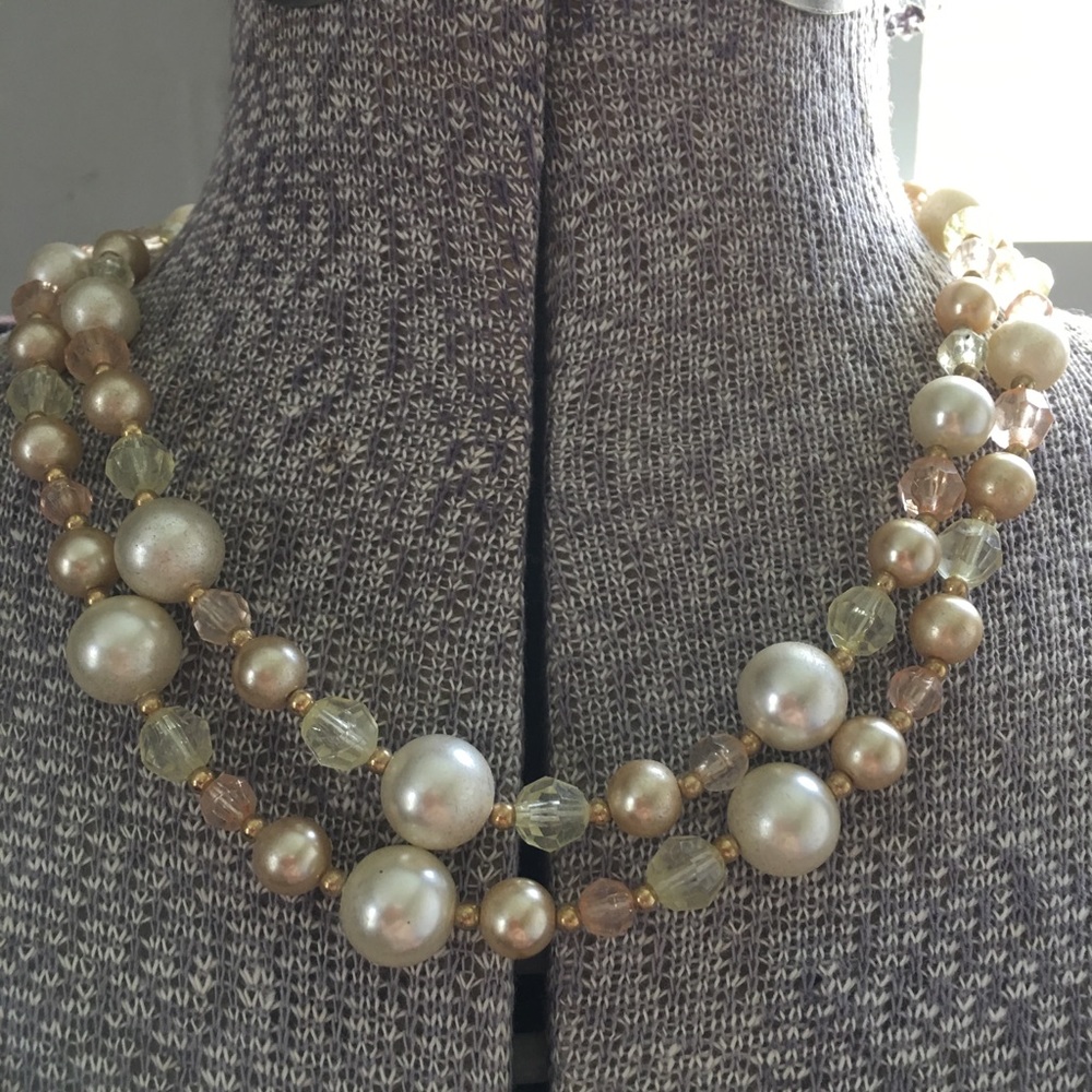 Vintage Multicolored pearl & crystal necklace